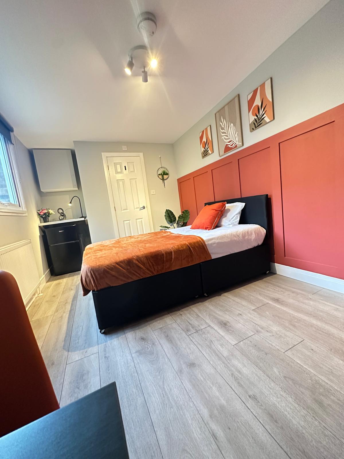 WhatsApp Image 2025-10-05 at 18.35.35_f9571c34